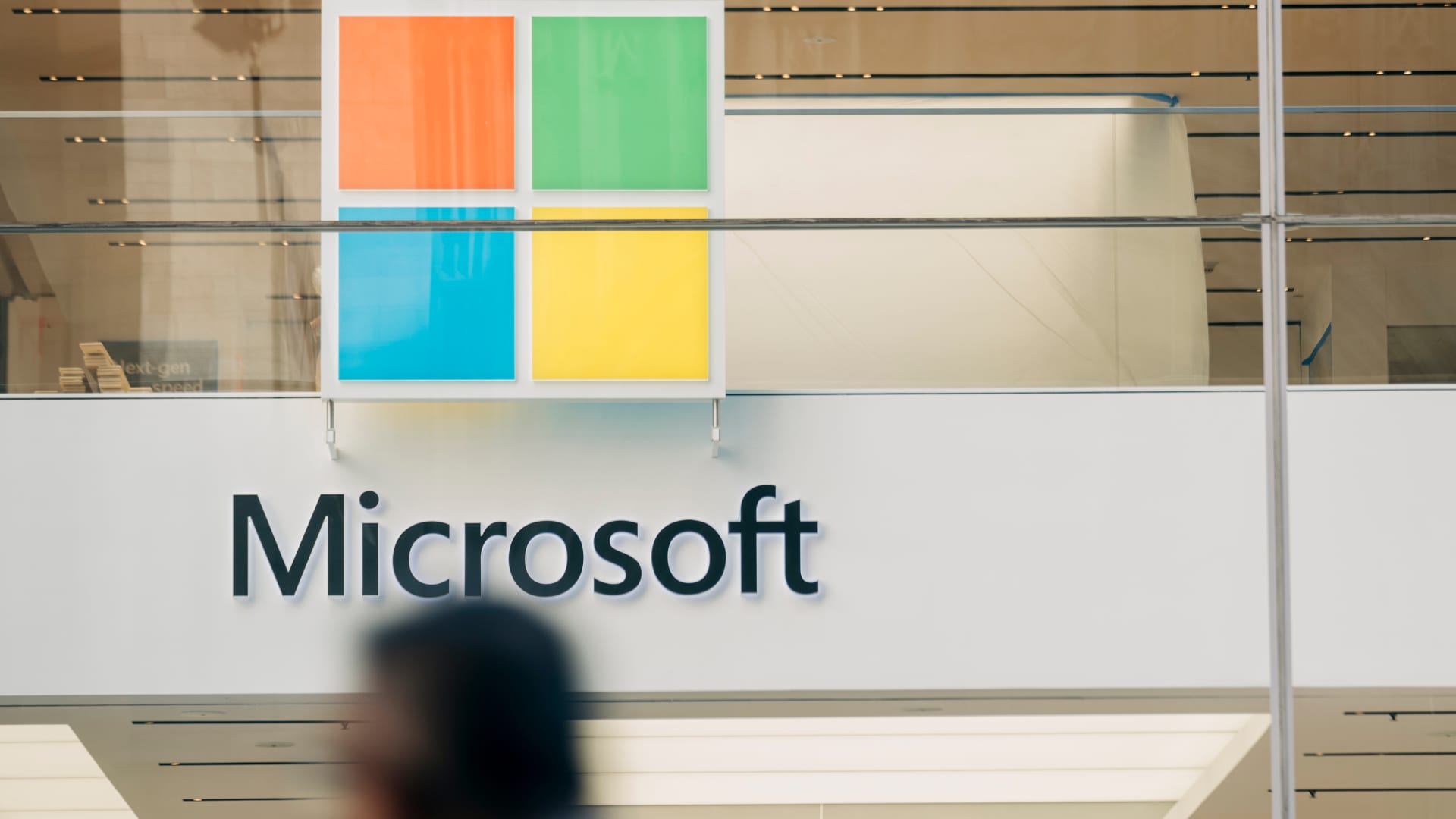 Microsoft outage leaves tens of hundreds unable to entry e-mail and different apps