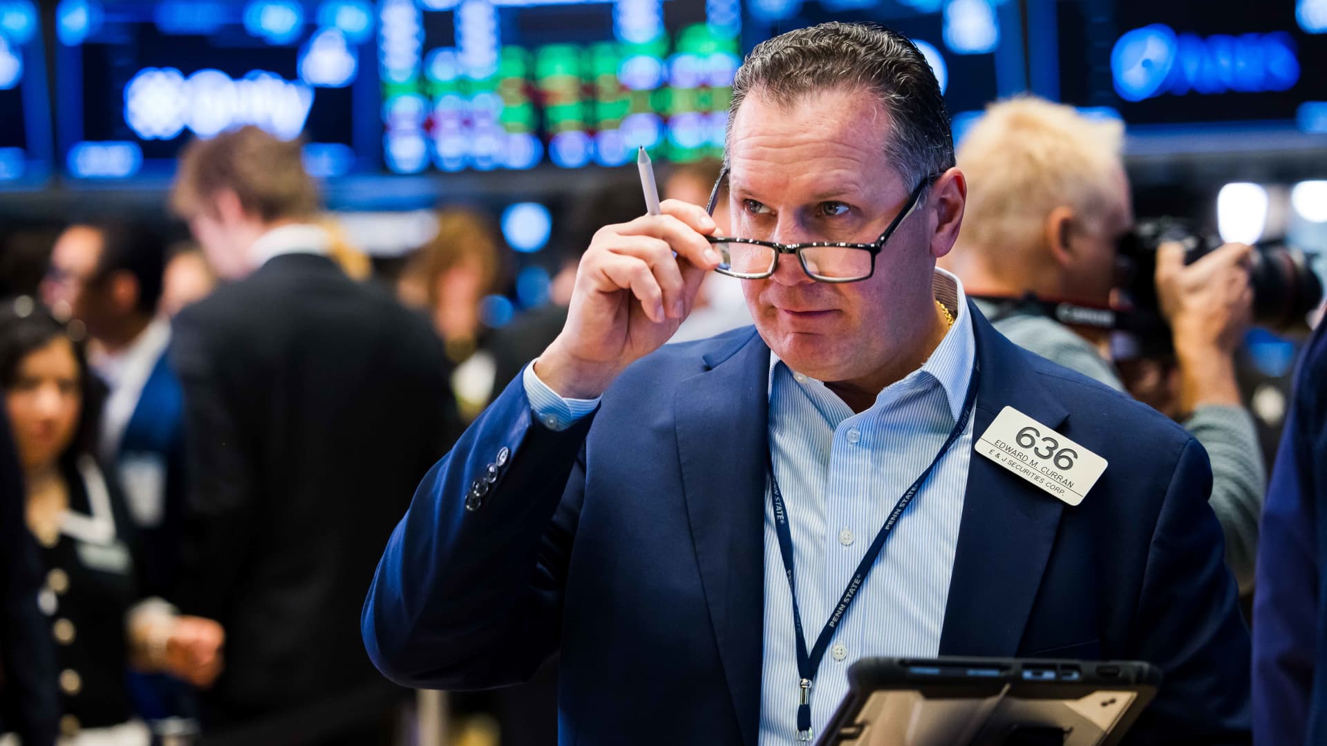 Inventory market at this time: reside updates