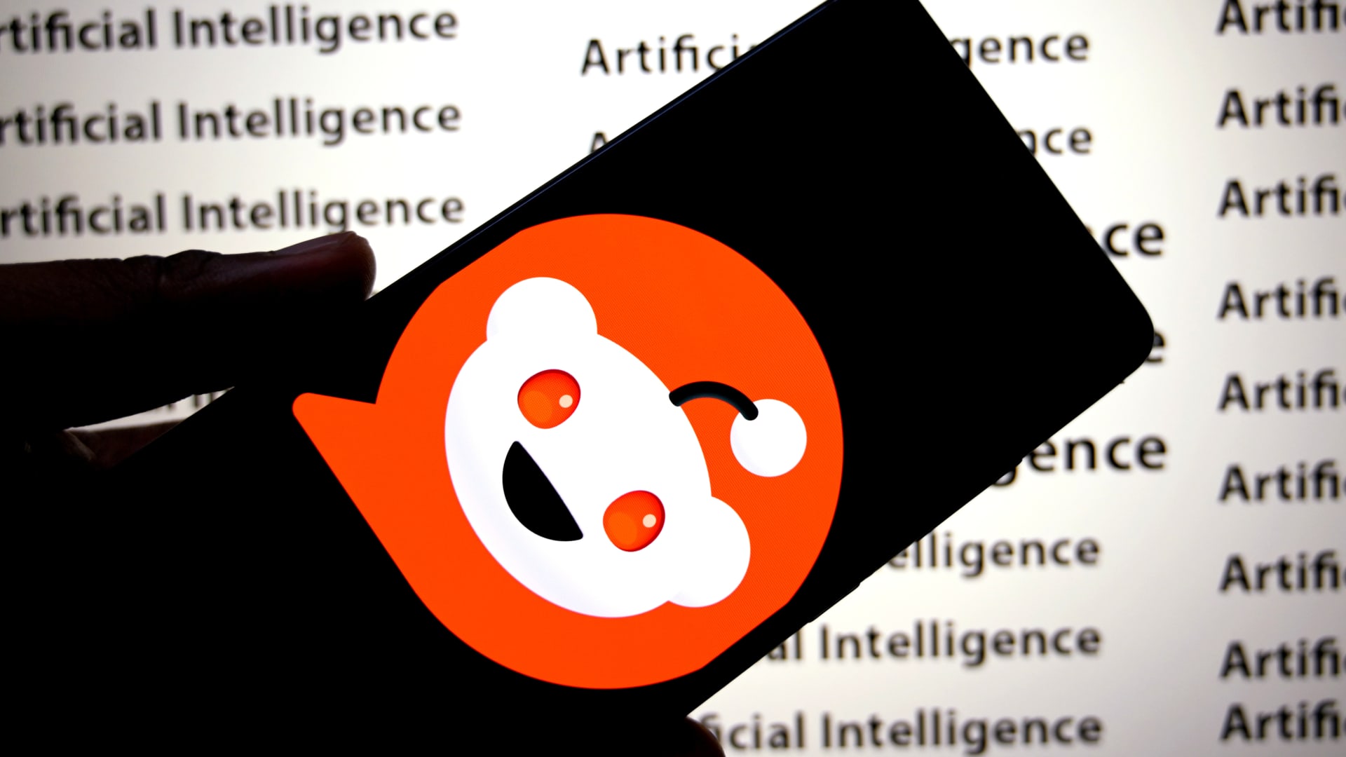 Reddit recordsdata authorized problem to Australia’s under-16 social media ban