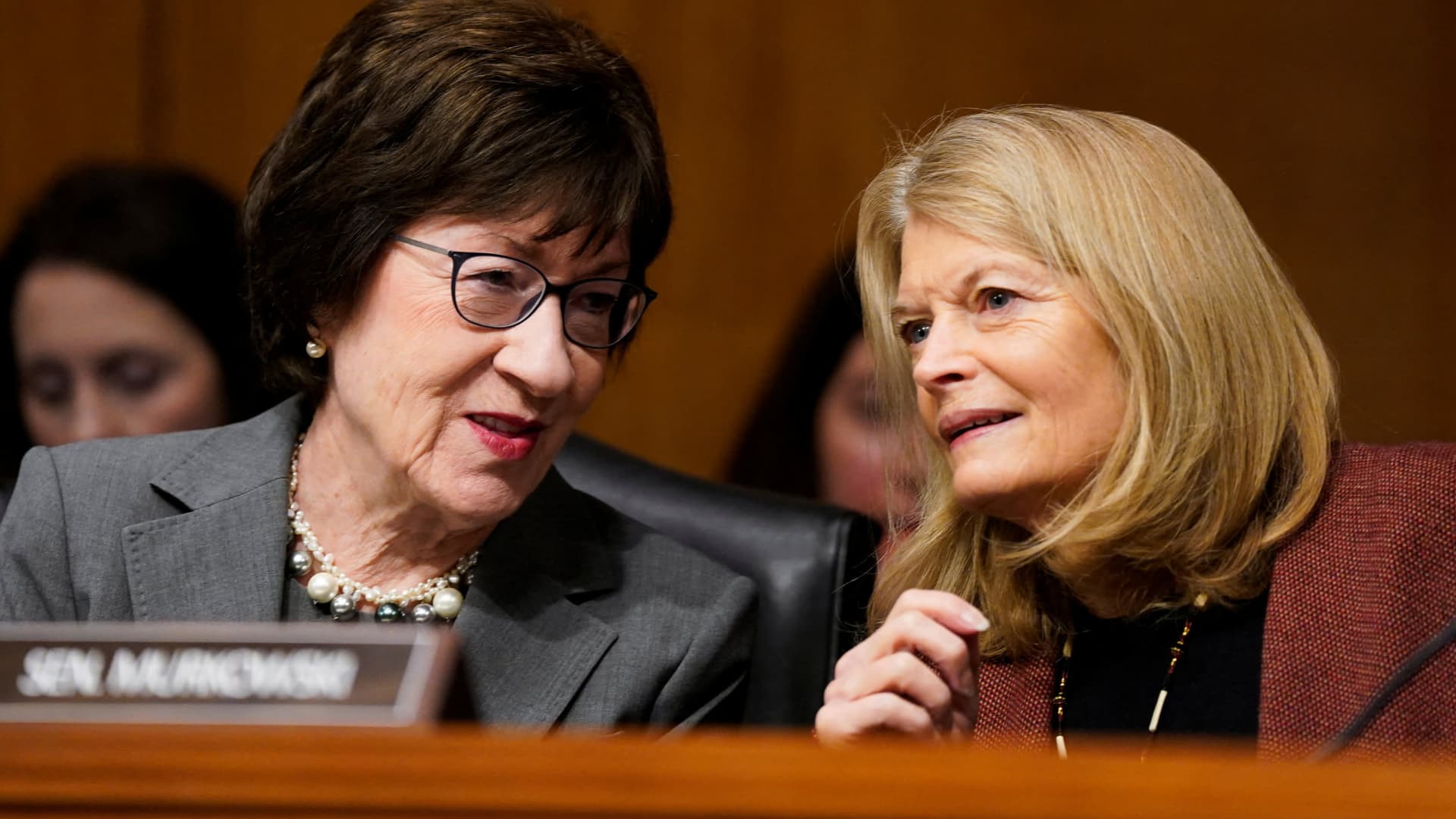 Senate votes to dam Trump army motion