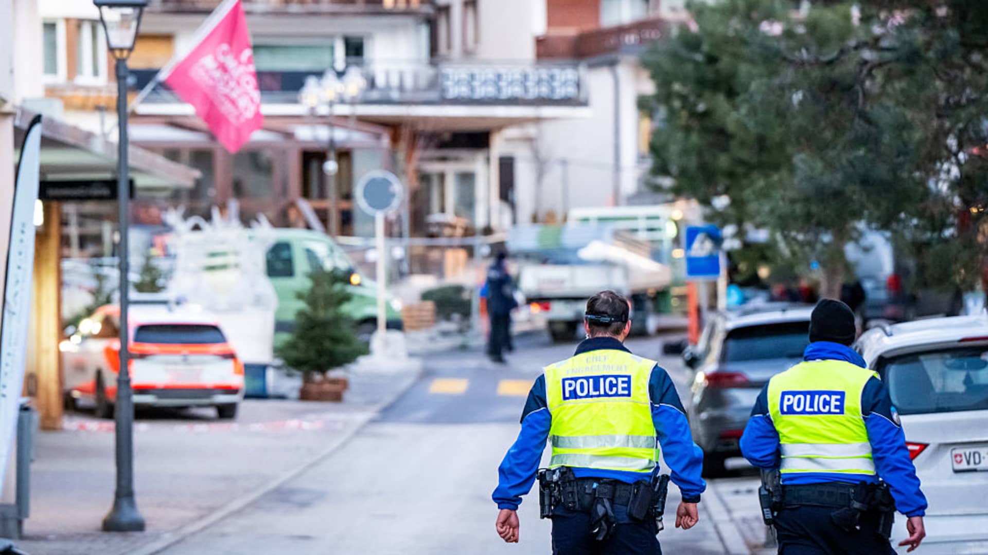 A number of killed after hearth in Swiss ski resort bar